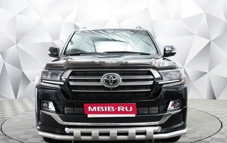 Toyota Land Cruiser 200, 2018 год, 5 995 000 рублей, 8 фотография