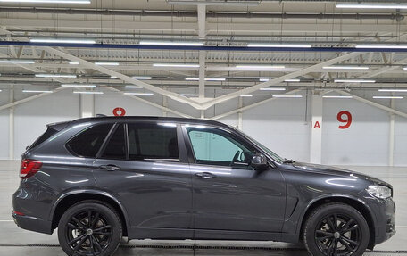 BMW X5, 2018 год, 2 970 000 рублей, 4 фотография