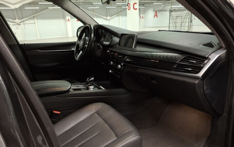 BMW X5, 2018 год, 2 970 000 рублей, 11 фотография