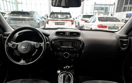 KIA Soul II рестайлинг, 2015 год, 1 399 000 рублей, 17 фотография