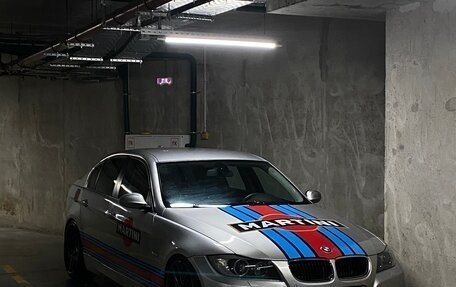 BMW 3 серия, 2005 год, 700 000 рублей, 2 фотография