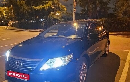 Toyota Camry, 2013 год, 1 100 000 рублей, 2 фотография