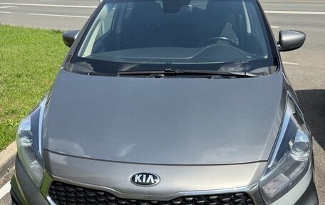 KIA Carens III (RP), 2018 год, 2 фотография