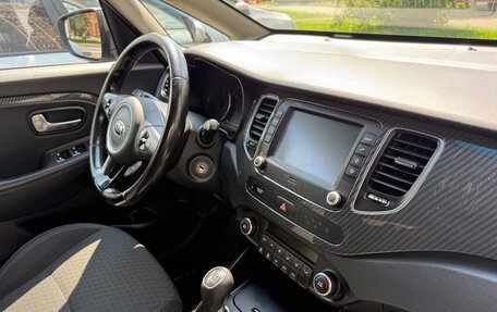 KIA Carens III (RP), 2018 год, 12 фотография