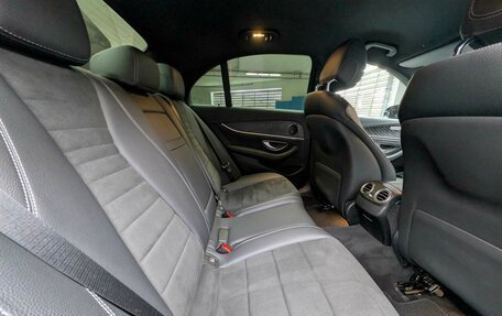Mercedes-Benz E-Класс, 2019 год, 3 957 000 рублей, 13 фотография