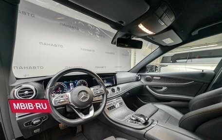 Mercedes-Benz E-Класс, 2019 год, 3 957 000 рублей, 9 фотография