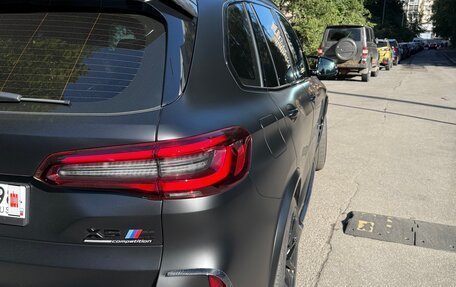 BMW X5 M, 2022 год, 13 445 000 рублей, 3 фотография