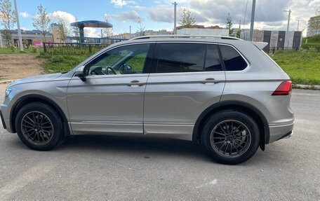 Volkswagen Tiguan II, 2018 год, 2 700 000 рублей, 15 фотография