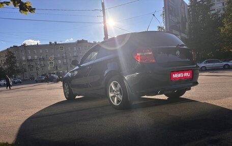 BMW 1 серия, 2011 год, 935 000 рублей, 11 фотография