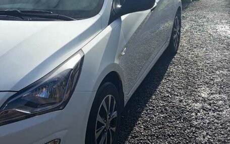 Hyundai Solaris II рестайлинг, 2014 год, 1 000 050 рублей, 3 фотография