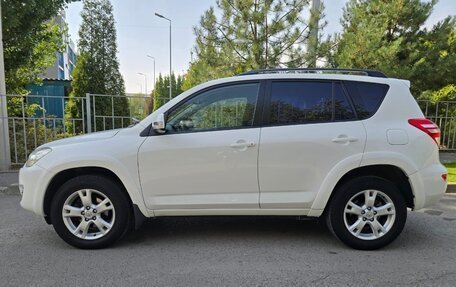 Toyota RAV4, 2010 год, 1 650 000 рублей, 25 фотография