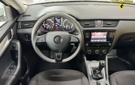 Skoda Octavia, 2019 год, 1 720 000 рублей, 15 фотография