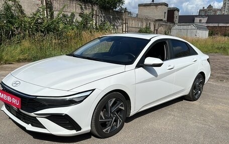 Hyundai Elantra, 2023 год, 1 700 000 рублей, 3 фотография