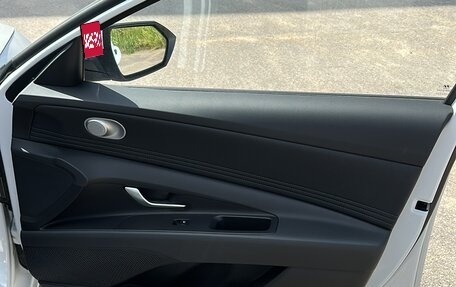 Hyundai Elantra, 2023 год, 1 700 000 рублей, 20 фотография