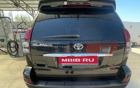 Toyota Land Cruiser Prado 120 рестайлинг, 2007 год, 2 100 000 рублей, 4 фотография