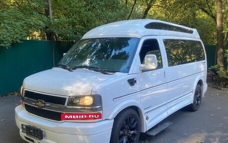 Chevrolet Express II, 2023 год, 13 000 000 рублей, 12 фотография