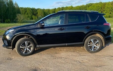 Toyota RAV4, 2017 год, 2 100 000 рублей, 5 фотография