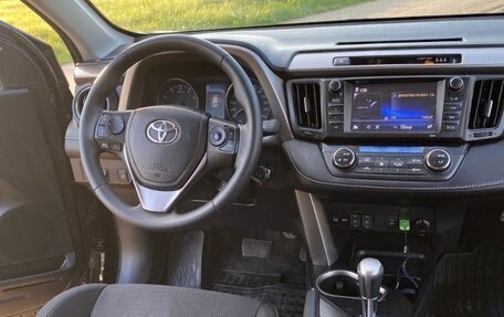 Toyota RAV4, 2017 год, 2 100 000 рублей, 17 фотография