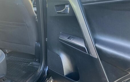Toyota RAV4, 2017 год, 2 100 000 рублей, 24 фотография