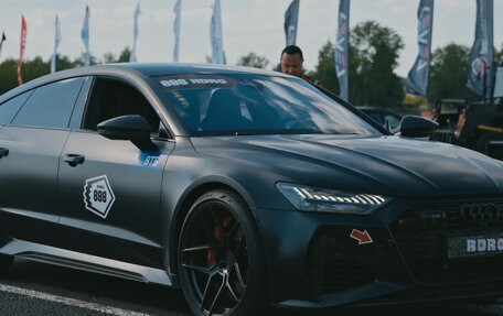 Audi RS 7, 2021 год, 15 500 000 рублей, 5 фотография