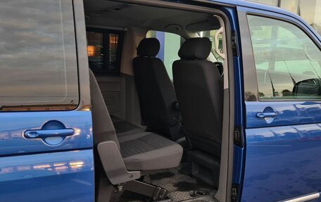 Volkswagen Caravelle T6 рестайлинг, 2020 год, 4 150 000 рублей, 9 фотография