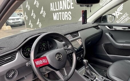 Skoda Octavia, 2019 год, 2 200 000 рублей, 12 фотография