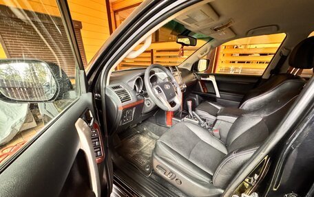 Toyota Land Cruiser Prado 150 рестайлинг 2, 2016 год, 5 250 000 рублей, 5 фотография