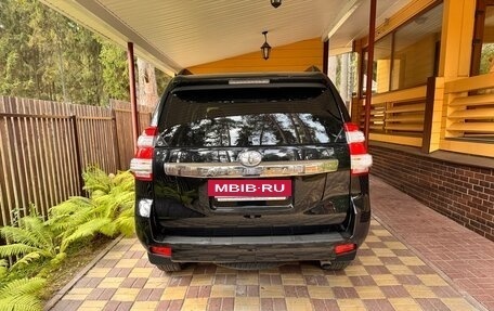 Toyota Land Cruiser Prado 150 рестайлинг 2, 2016 год, 5 250 000 рублей, 7 фотография