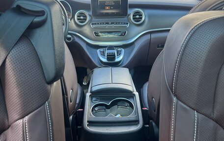 Mercedes-Benz V-Класс, 2019 год, 5 949 900 рублей, 6 фотография