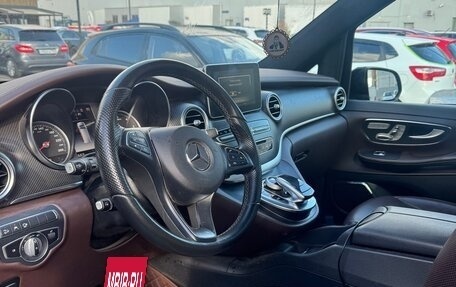 Mercedes-Benz V-Класс, 2019 год, 5 949 900 рублей, 8 фотография