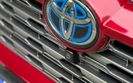 Toyota RAV4, 2020 год, 2 680 000 рублей, 34 фотография