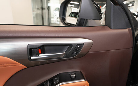 Toyota Highlander, 2025 год, 5 700 000 рублей, 29 фотография