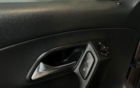 Volkswagen Polo VI (EU Market), 2015 год, 1 199 000 рублей, 16 фотография