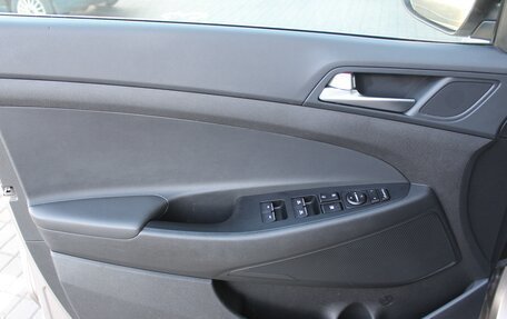Hyundai Tucson III, 2019 год, 2 230 000 рублей, 13 фотография