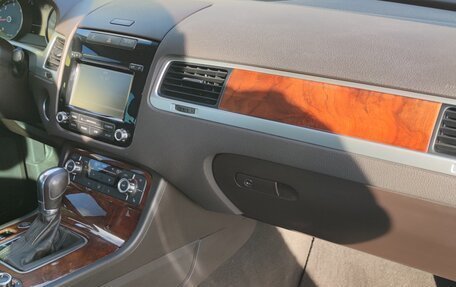 Volkswagen Touareg III, 2013 год, 2 600 000 рублей, 25 фотография
