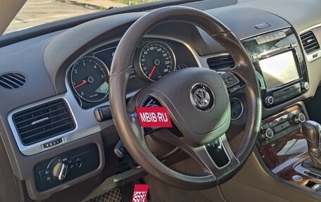 Volkswagen Touareg III, 2013 год, 2 600 000 рублей, 24 фотография