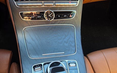 Mercedes-Benz E-Класс, 2019 год, 4 790 000 рублей, 14 фотография