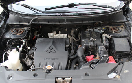 Mitsubishi ASX I рестайлинг, 2012 год, 1 000 000 рублей, 21 фотография