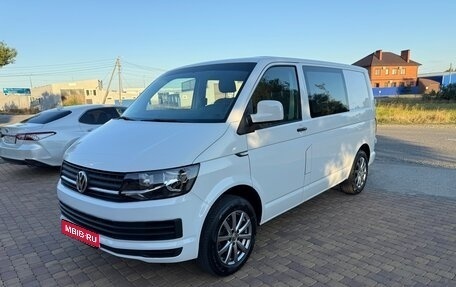 Volkswagen Transporter T6 рестайлинг, 2015 год, 1 670 000 рублей, 9 фотография