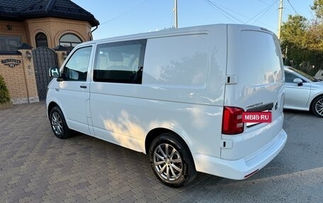 Volkswagen Transporter T6 рестайлинг, 2015 год, 1 670 000 рублей, 7 фотография