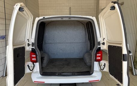 Volkswagen Transporter T6 рестайлинг, 2015 год, 1 670 000 рублей, 14 фотография