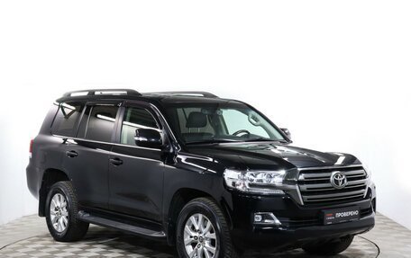Toyota Land Cruiser 200, 2018 год, 5 990 000 рублей, 3 фотография