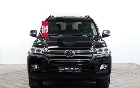 Toyota Land Cruiser 200, 2018 год, 5 990 000 рублей, 2 фотография