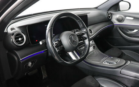 Mercedes-Benz E-Класс, 2020 год, 3 550 000 рублей, 9 фотография