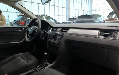 Skoda Rapid I, 2017 год, 750 000 рублей, 15 фотография