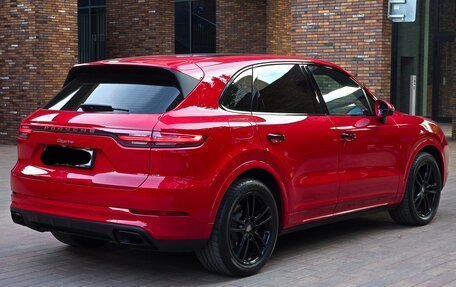 Porsche Cayenne III, 2022 год, 9 750 000 рублей, 2 фотография
