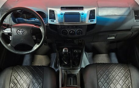 Toyota Hilux VII, 2013 год, 1 737 000 рублей, 9 фотография
