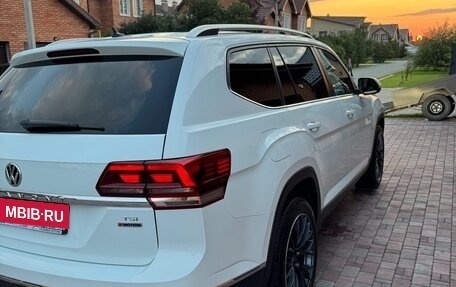 Volkswagen Teramont I, 2018 год, 3 490 000 рублей, 4 фотография