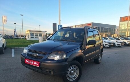 Chevrolet Niva I рестайлинг, 2018 год, 549 000 рублей, 1 фотография