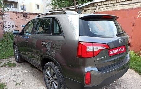 KIA Sorento II рестайлинг, 2013 год, 2 260 000 рублей, 3 фотография
